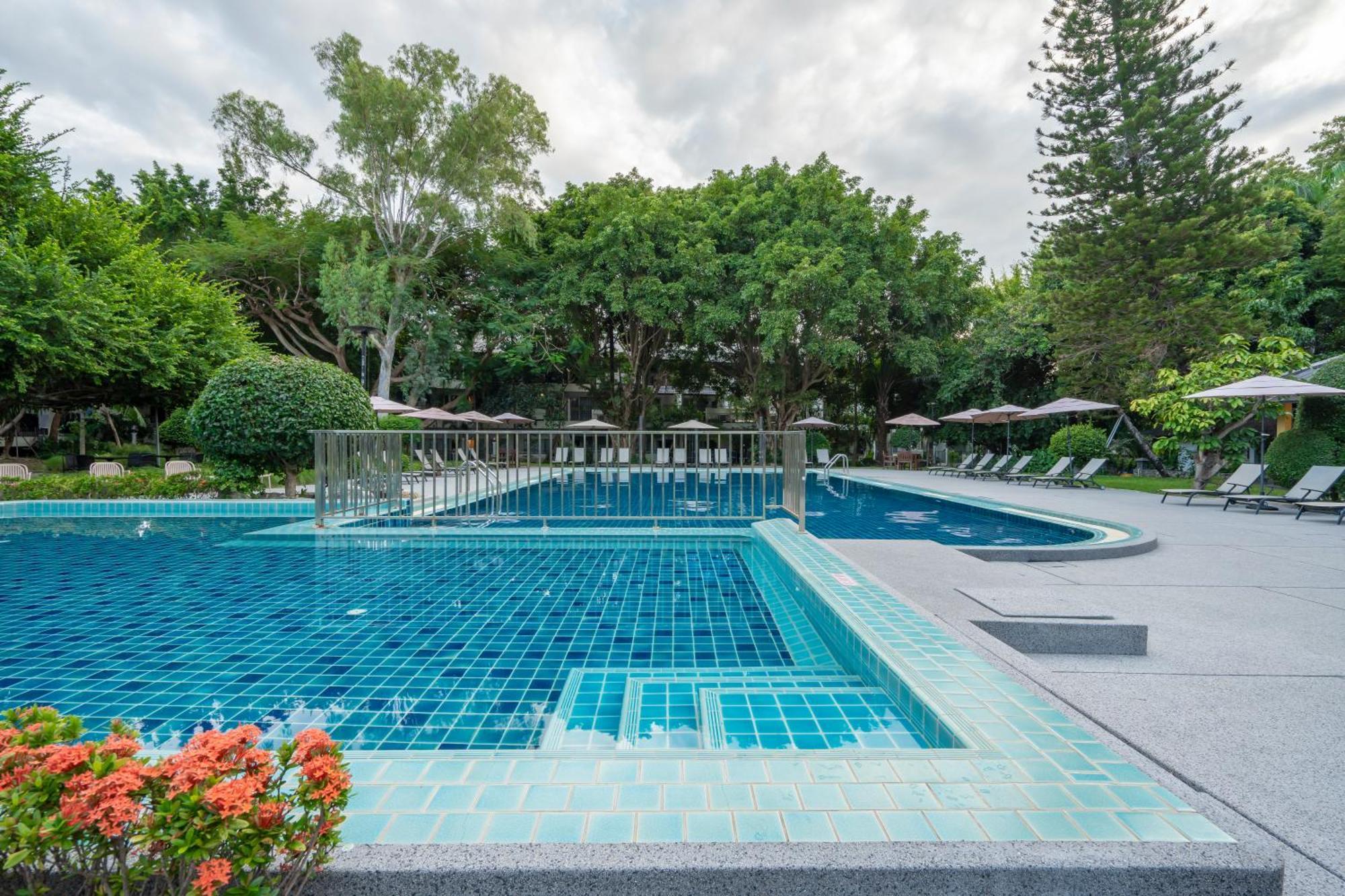 Sunshine Garden Resort Патая Екстериор снимка